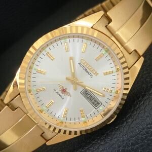 Vintage 1974 Citizen Automatic Mens Gold Watch W/daydate & Silver accents